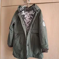 فروش مانتو پالتو کاپشن  هودی زنانه در حد نو