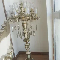 چراغ کنار سالنی