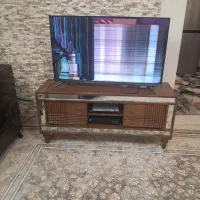 تلویزیون ال ای دی شکسته ۴۳ اینچ