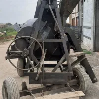 بتن ریزی با دستگاه خلاطه