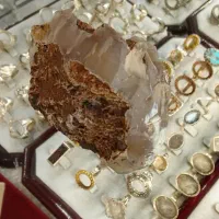 سنگ|جواهرات|مشهد, عیدگاه|دیوار