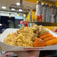 استخدام کمک آشپز/نیروی ساده فست فود|استخدام خدمات فروشگاه و رستوران|گرمسار, |دیوار