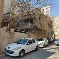 300-متر-کلنگی-2-نبش-حکمت