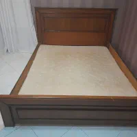 تخت خواب دو نفره با میز آینه و دوتا میز عسلی|تخت و سرویس خواب|تهران, شهرک بوعلی|دیوار