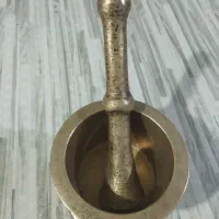 هاونگ برنجی قدیمی|کلکسیون اشیاء عتیقه|کاشان, مسلم آباد|دیوار