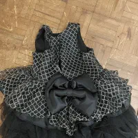 پیراهن دخترانه