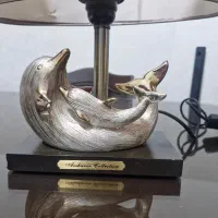 اباژور کنار تخت
