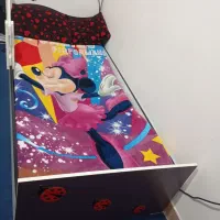 تخت یکنفره وکمد