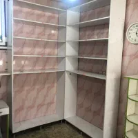 ویترین و دکور مغازه