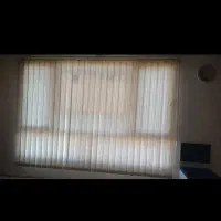 پرده کرکره‌ای اداری