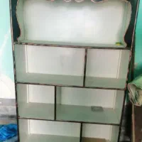 قفسه و جاکتابی