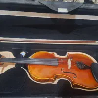 ویولن|ویولن|شهرکرد, |دیوار