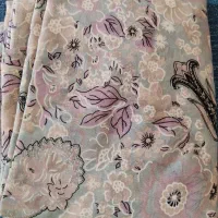 چادری دوخته شده و قواره ای بقیمت حراج