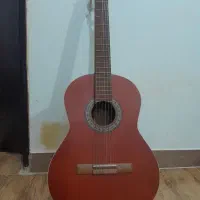 گیتار در حد نو