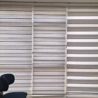 فروش پرده زبرا کاملا نو و پرده بلک کت