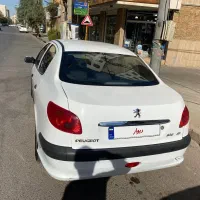 پژو ۲۰۶ صندوقدار|خودرو سواری و وانت|قم, بلوار امین و ساحلی|دیوار