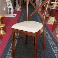 صندلی تالار قدیمی