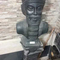 مجسمه هخامنشی