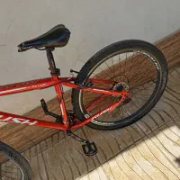 یک دوچرخه نو