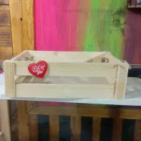 تعدادی جعبه چوبی