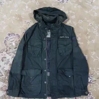 کاپشن خارجی|لباس|رشت, آزادگان|دیوار