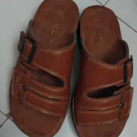 کفش و صندل قهوه ای