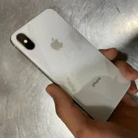 iPhone xs256+یک ادابتور ۲۰وات  اشانتیون