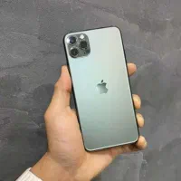 آیفون ۱۱ پرومکس در حد نو