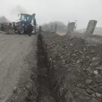 به یک نفر راننده بیل بکهو در شهرستان پیرانشهر