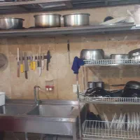 ۲۰۰مترزیرهمکف کافه فست فود هزینه واگذاری دارد|اجارهٔ مغازه و غرفه|تهران, آسمان|دیوار