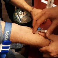 دوره فوریت های پزشکی و تزریقات با مدرک