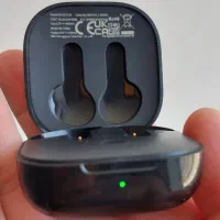 کیس شارژ ایرپاد هندزفری QCY|لوازم جانبی موبایل و تبلت|مشهد, شهید قربانی|دیوار