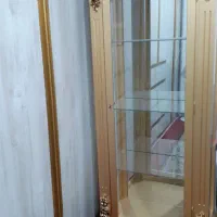 بوفه چوبی در حد نو .