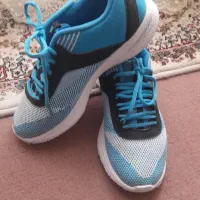 کتونی دخترانه برای پای سایز ۴۰مناسبه|کیف، کفش، کمربند|دورود, |دیوار