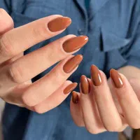 کاشت ناخن تخفیفی|خدمات آرایشگری و زیبایی|رشت, معلم|دیوار