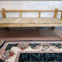 تخت سنتی چوبی