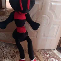 عروسک مورچه بزرگ
