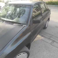 پراید صندوقدار مدل 81 کارمندی