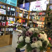 واگذاری گالری ارایشی بعلت مهاجرت زیرقیمت