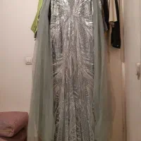 لباس فاخر .شناسنامع دار ،عمارتی