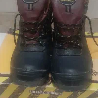 کفش ایمنی سالم با جعبه