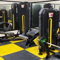 منشی باشگاه بدنسازی اقایان