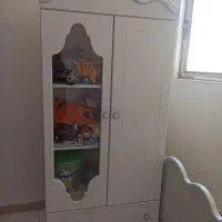 تخت و کمد کودک