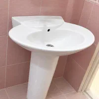 روشویی پایه دار