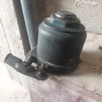 جک سنگین اتوبوسی|قطعات یدکی و لوازم جانبی|شیراز, کوشک میدان|دیوار