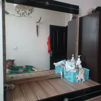 میز ارایشی|تخت و سرویس خواب|شاهینشهر, شهرک میلاد|دیوار