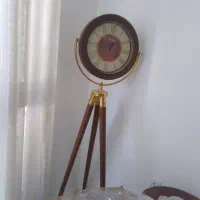 ساعت تمام چوب ایستاده