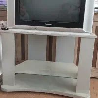 تلویزیون رنگی ۲۹ اینچ پاناسونیک همراه با میز