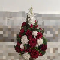 یک عدد گل مصنوعی