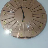 ساعت دیواری